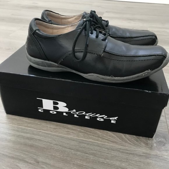 Soulier en cuir Brown college pour enfant grandeur 7 us/can (39 euro) - Picture 1 of 6